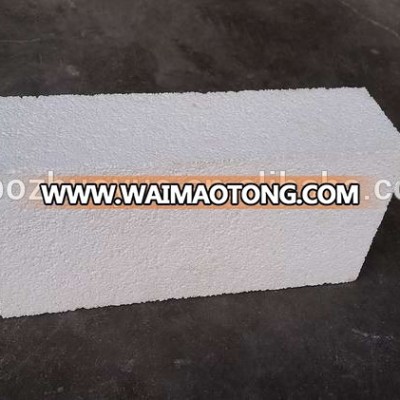 Alumina hollow ball brick